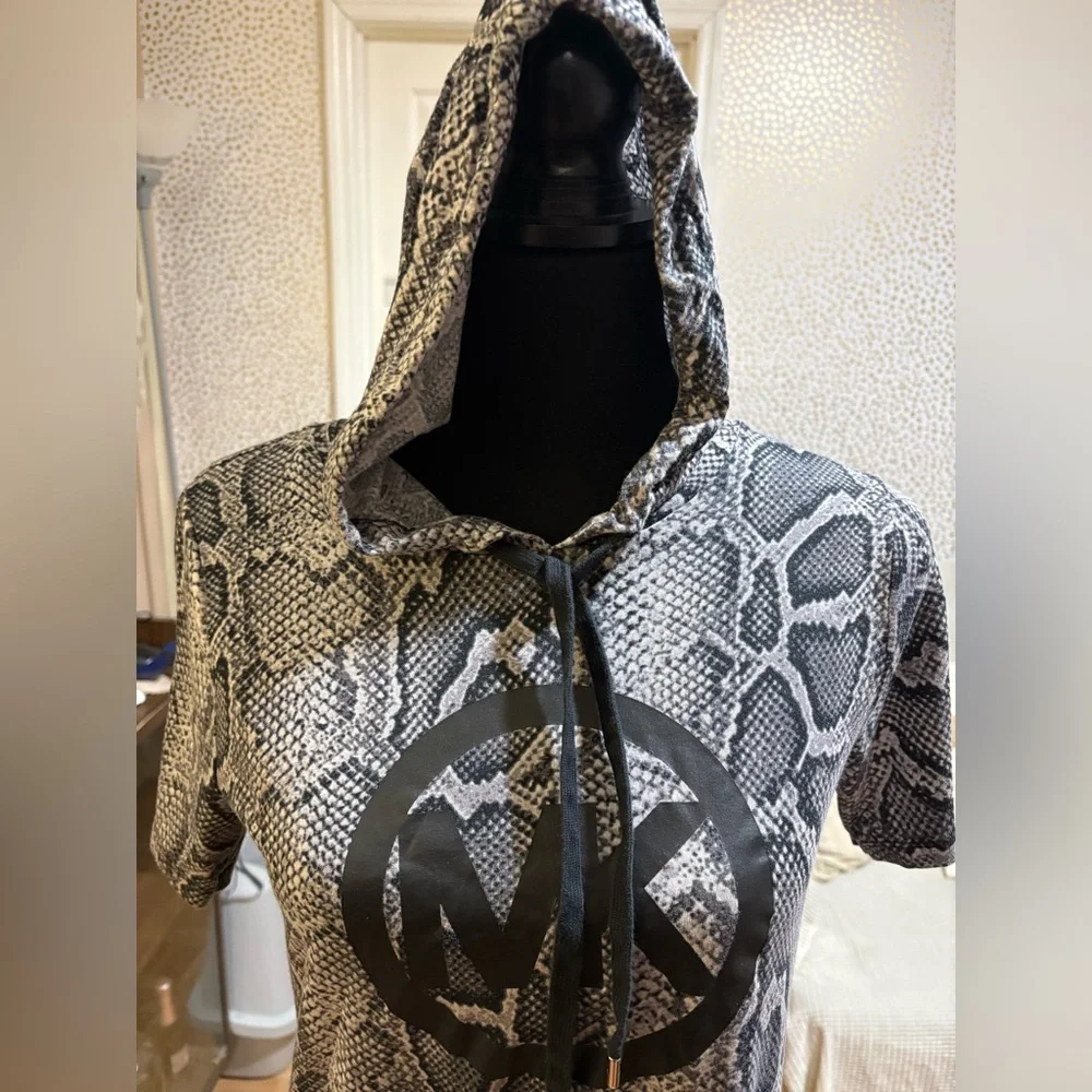 Michael Kors Black and Gray Snake Print Mini Dress - Picture 5 of 7